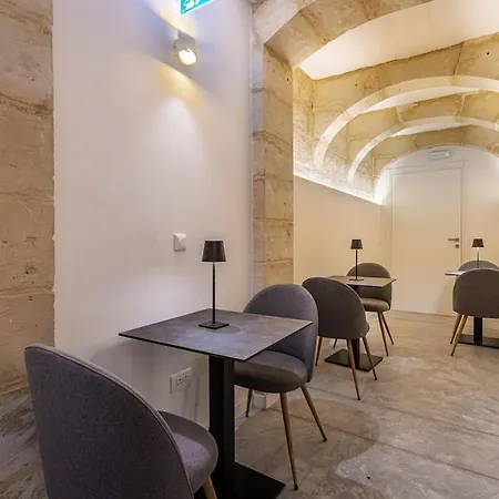 Old Theatre - Vulcano Apartment Valletta